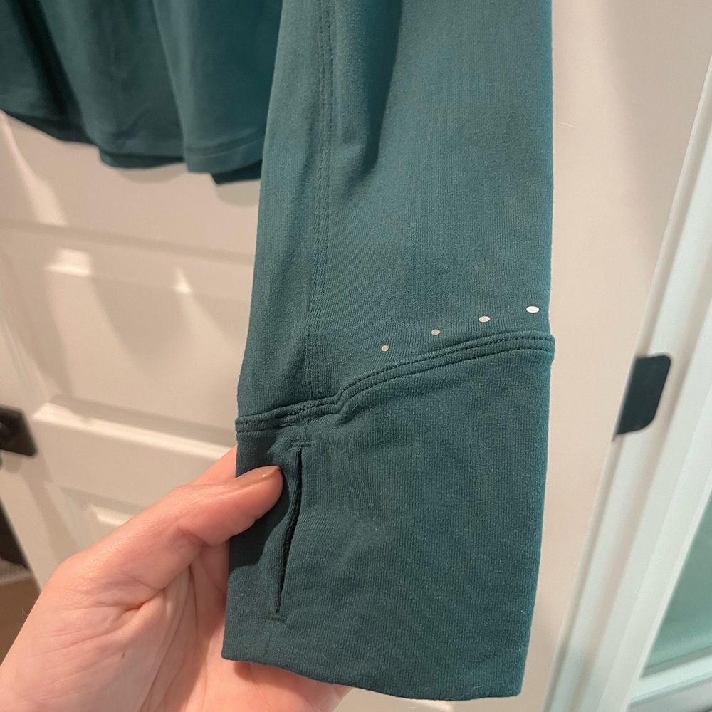 Lululemon Pullover - Picture 2 of 6
